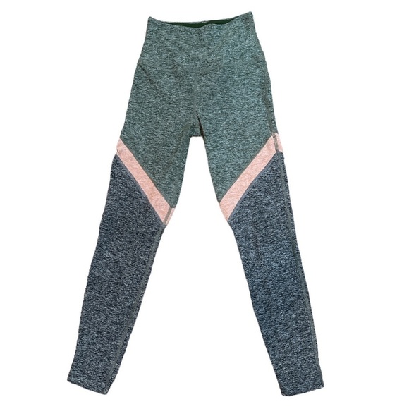 EUC - Beyond Yoga Tri-Panel Spacedye High-Waisted Midi Leggings - size S - Picture 4 of 6